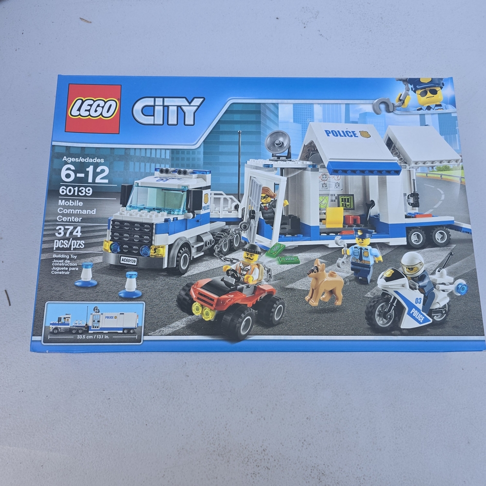 LEGO City Police Command Center Set - Blue, White, Black